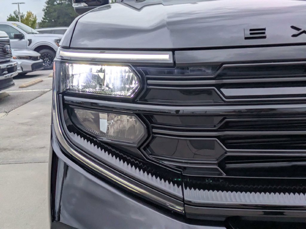New 2027 Ford Expedition Max Platinum w/ Stealth Performance Package AWD/4WD image 9