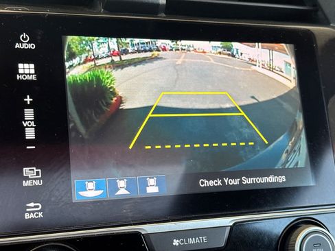 Used 2018 Honda Civic EX-L image 19