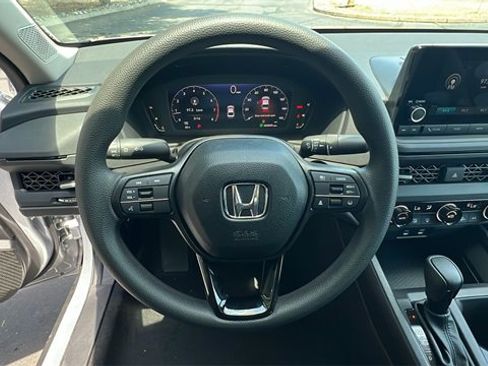 New 2025 Honda Accord SE image 26