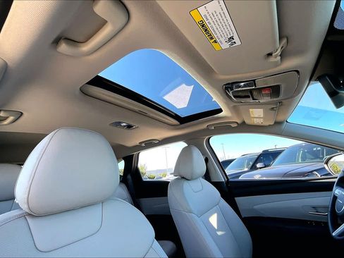 Used 2025 Hyundai Tucson SEL FWD image 26