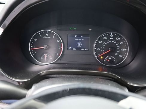 Used 2023 Kia Seltos S FWD image 11