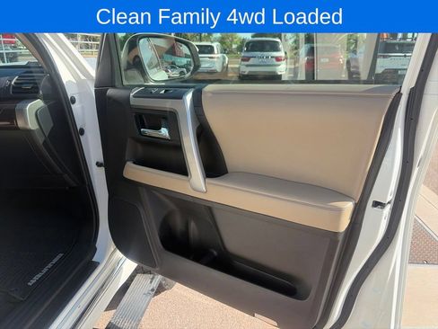 Used 2018 Toyota 4Runner Limited AWD/4WD image 27