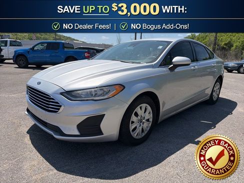 Used 2019 Ford Fusion S image 1