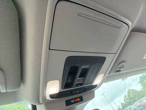 Used 2025 Honda Accord SE image 21