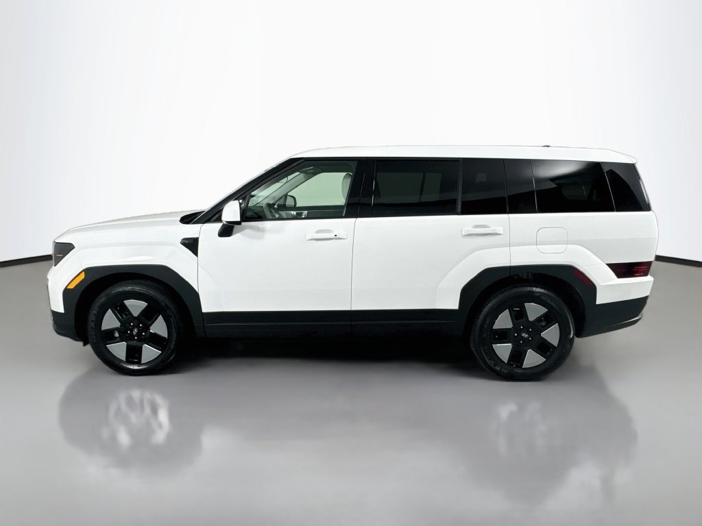 Used 2026 Hyundai Santa Fe SE FWD image 8