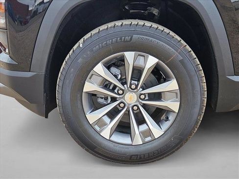 New 2026 Chevrolet Equinox LT image 10