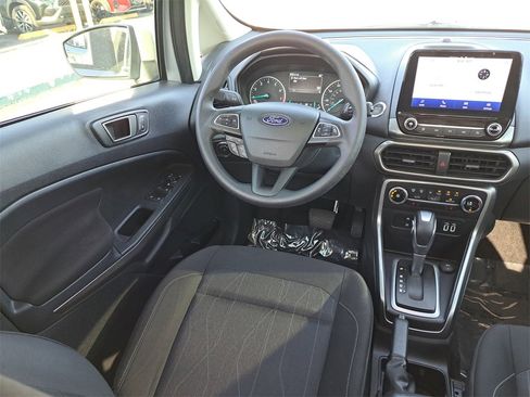 Used 2021 Ford EcoSport SE image 9