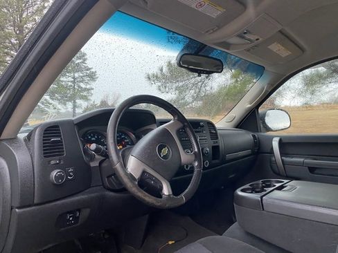 Used 2013 Chevrolet Silverado 2500 LT image 17