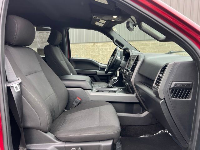 Used 2018 Ford F150 XLT w/ Equipment Group 302A Luxury AWD/4WD image 11