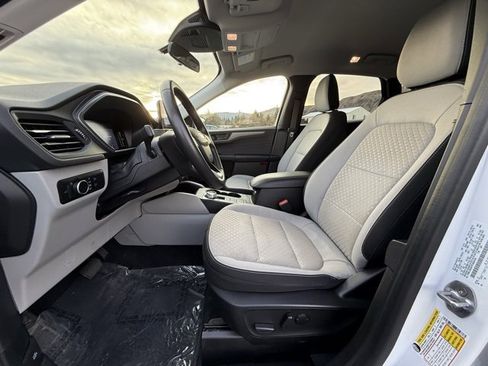 Used 2023 Ford Escape Active image 7