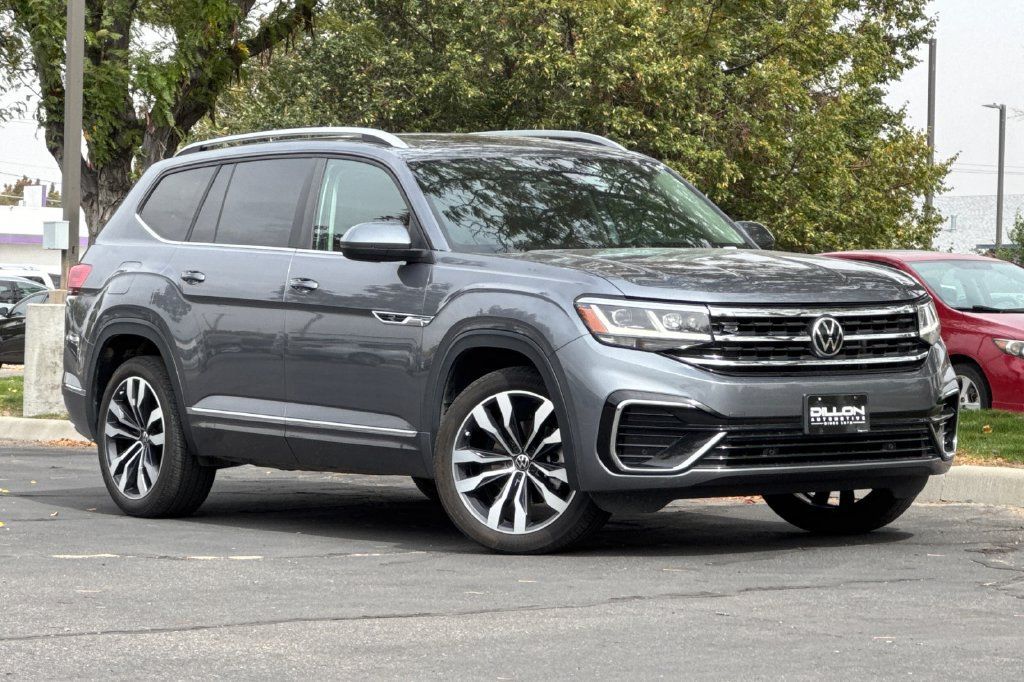 Used 2021 Volkswagen Atlas SEL R-Line AWD/4WD image 2