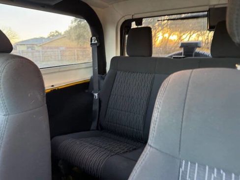 Used 2011 Jeep Wrangler Sport image 35