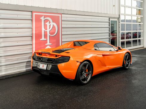 Used 2015 McLaren 650S Spider image 50