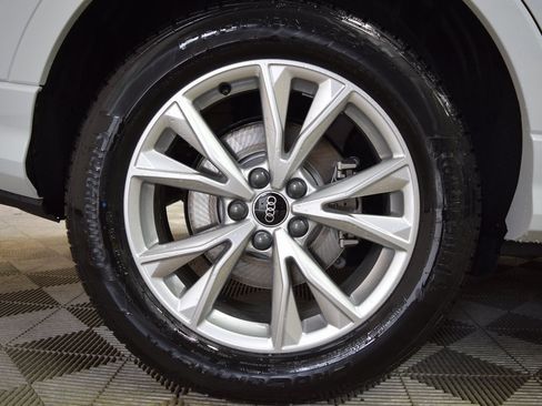 New 2025 Audi Q3 2.0T Premium Plus image 11