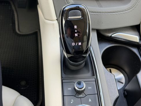 Certified 2023 Cadillac XT5 Premium Luxury image 27