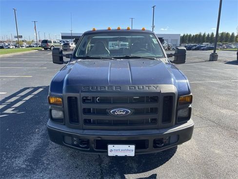 Used 2008 Ford F350 2WD Regular Cab Super Duty image 3