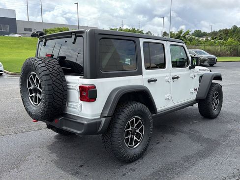 Used 2024 Jeep Wrangler Unlimited Rubicon AWD/4WD image 6