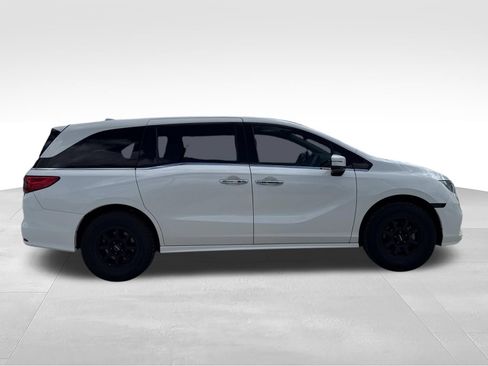 Used 2019 Honda Odyssey Elite image 4