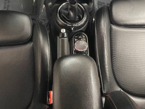 Used 2015 MINI Cooper S FWD image 19