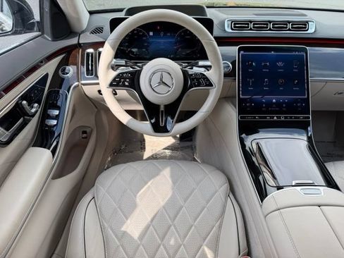 Certified 2022 Mercedes-Benz S 580 4MATIC Sedan image 12