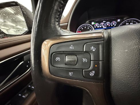 Used 2021 Chevrolet Tahoe High Country w/ Premium Package image 16