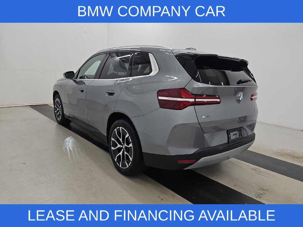 Used 2026 BMW X3 xDrive30i AWD/4WD image 4