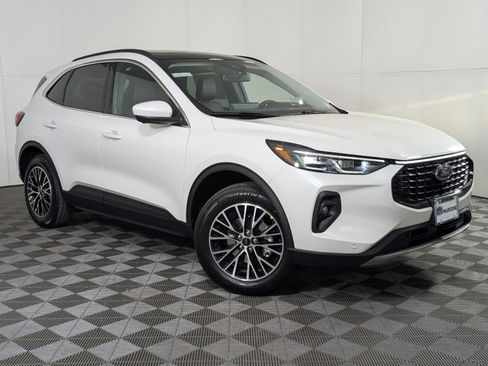 New 2025 Ford Escape SE w/ PHEV Premium Package image 1