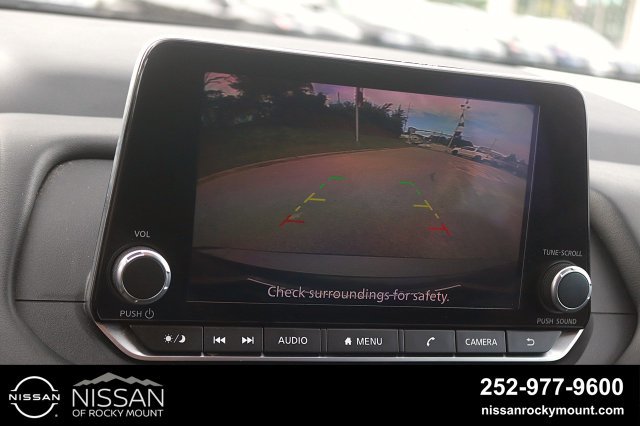 Used 2024 Nissan Rogue S AWD/4WD image 25