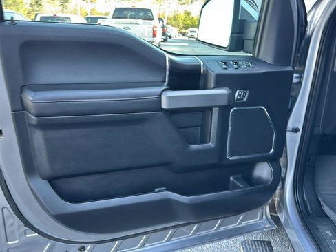 Used 2020 Ford F150 Platinum w/ Equipment Group 701A Luxury image 14