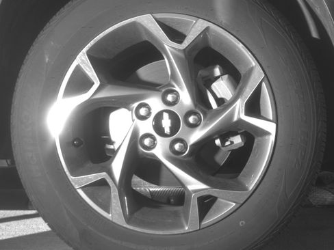 Used 2025 Chevrolet Trax LT FWD image 13