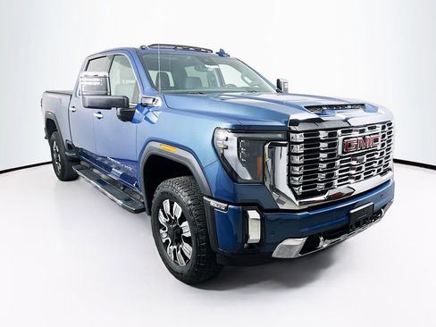 Certified 2025 GMC Sierra 2500 Denali w/ Denali Reserve Package AWD/4WD image 1