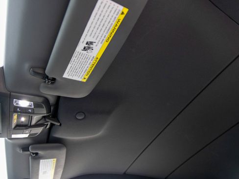 Certified 2022 Porsche 911 Carrera image 31