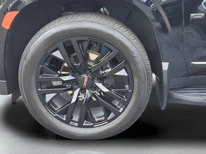 Used 2021 GMC Yukon Denali w/ LPO, Illumination Package