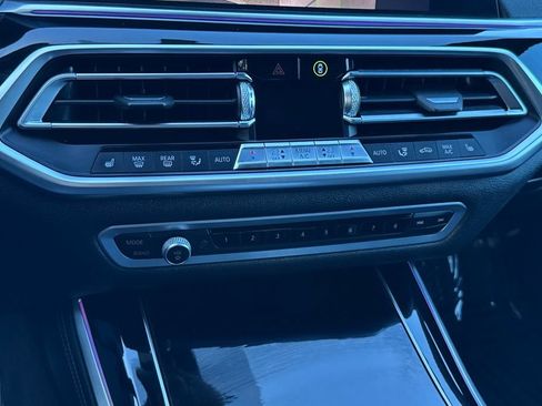 Used 2020 BMW X5 M50i w/ Executive Package AWD/4WD image 23