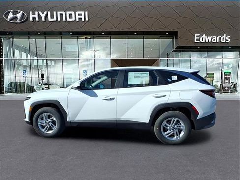New 2026 Hyundai Tucson SE image 12