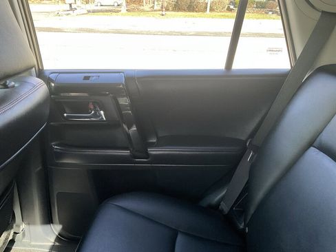 Used 2016 Toyota 4Runner Trail Premium image 17