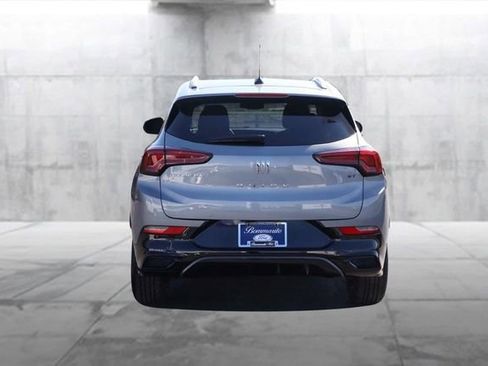 Used 2024 Buick Encore GX Sport Touring image 6