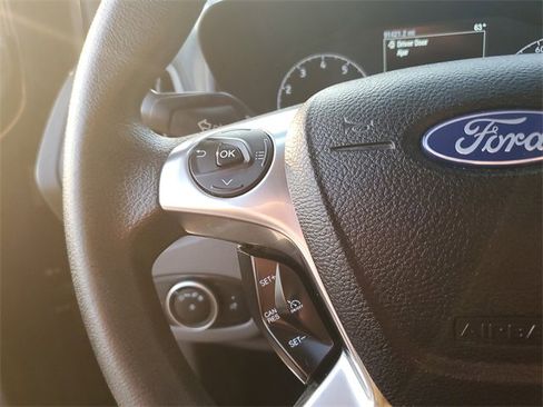 Used 2020 Ford Transit Connect XL image 12