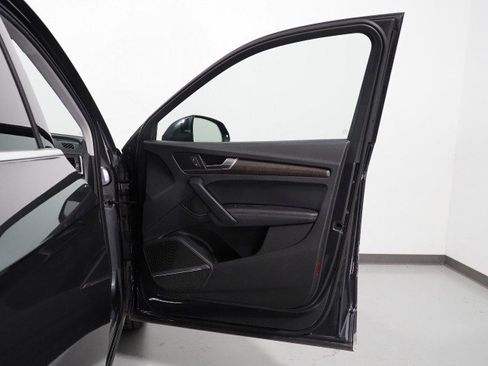 Used 2019 Audi Q5 Premium Plus w/ Premium Plus Package image 52