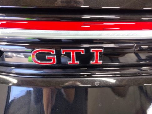 New 2025 Volkswagen GTI Autobahn image 6