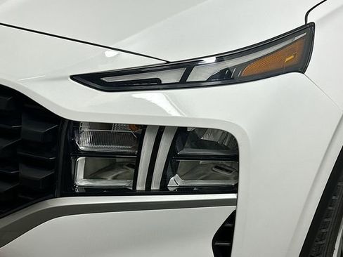 Used 2023 Hyundai Santa Fe SE image 23