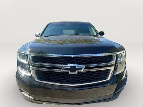 Used 2017 Chevrolet Tahoe LT w/ LT Midnight Edition image 3