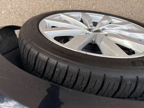 Used 2017 Audi A4 2.0T Ultra Premium w/ Convenience Package image 11