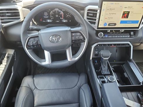 Used 2025 Toyota Tundra Platinum image 11