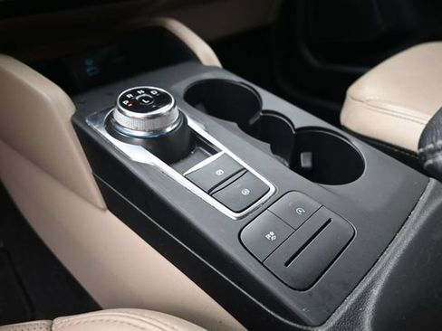 Used 2022 Ford Escape SEL FWD image 26
