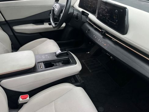 Certified 2023 Nissan Ariya EVOLVE+ image 18