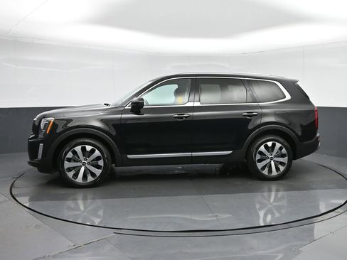 Used 2022 Kia Telluride S image 4