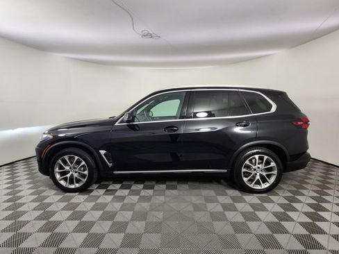 Used 2024 BMW X5 xDrive40i w/ Premium Package AWD/4WD image 2