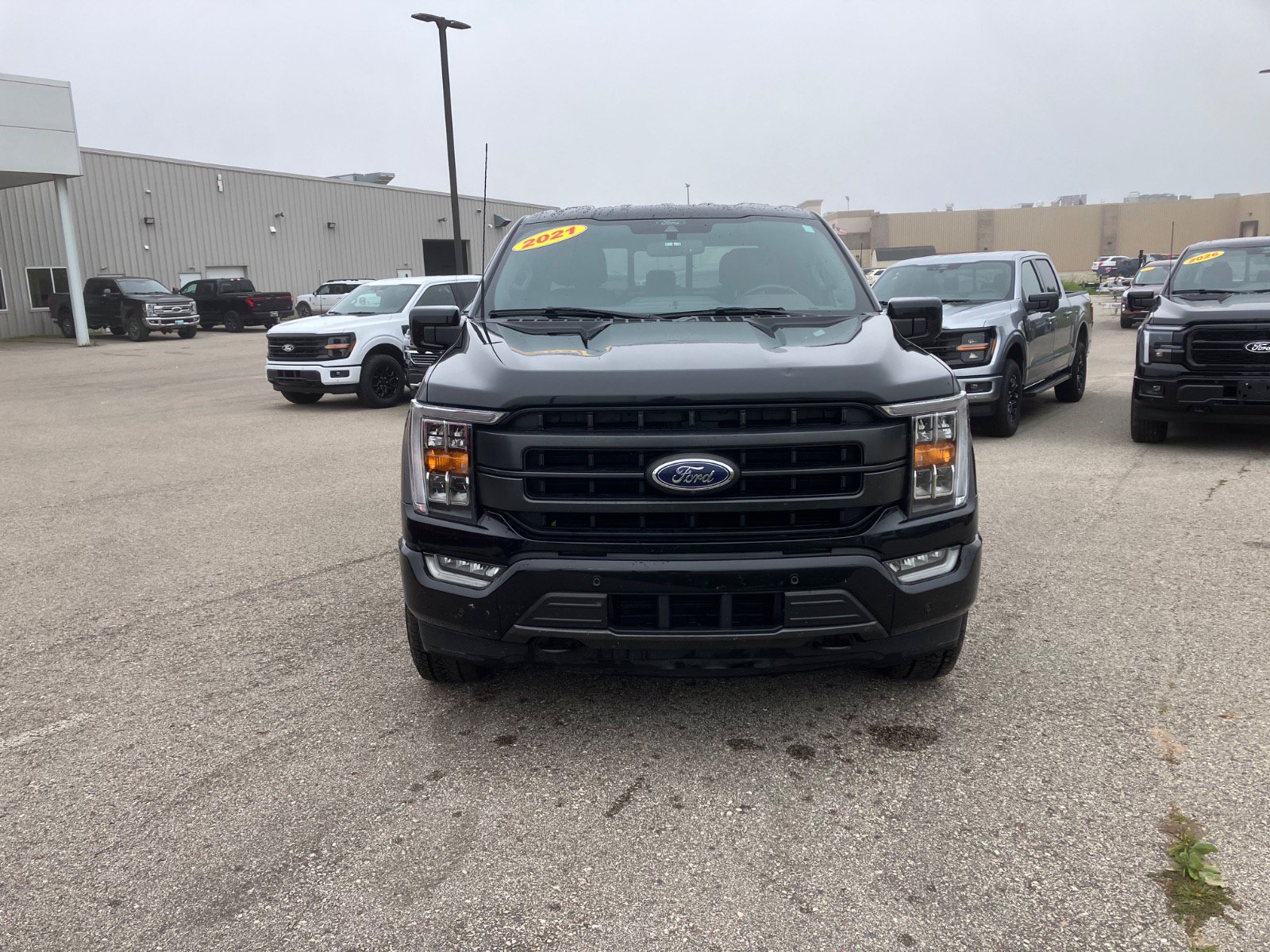 Used 2021 Ford F150 Lariat AWD/4WD image 8