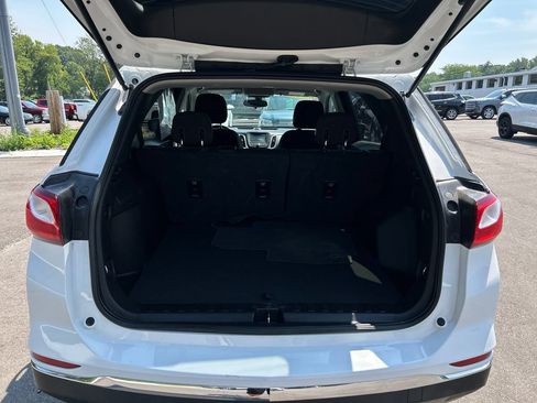 Used 2018 Chevrolet Equinox LT FWD image 14